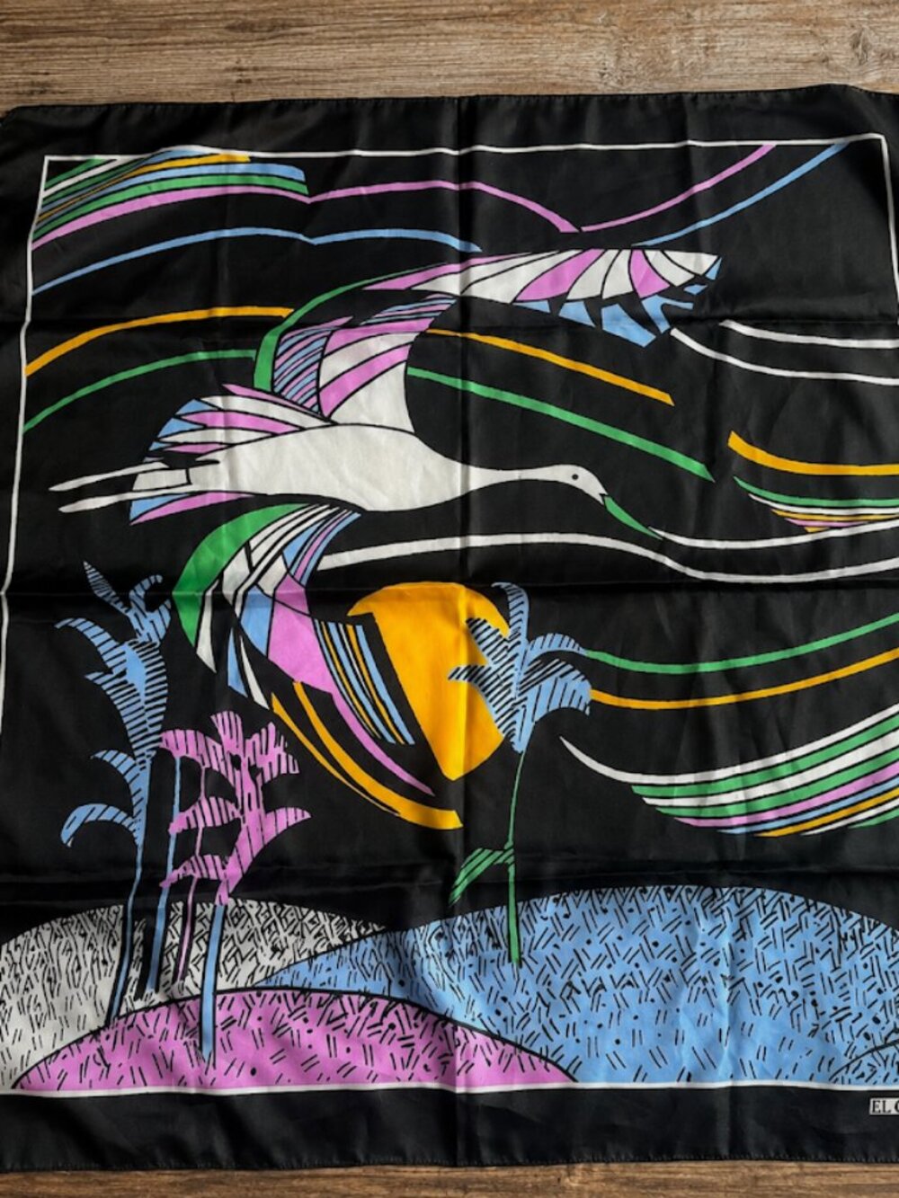 El Greco Vintage Silk-Feel Scarf Black Bird Nature